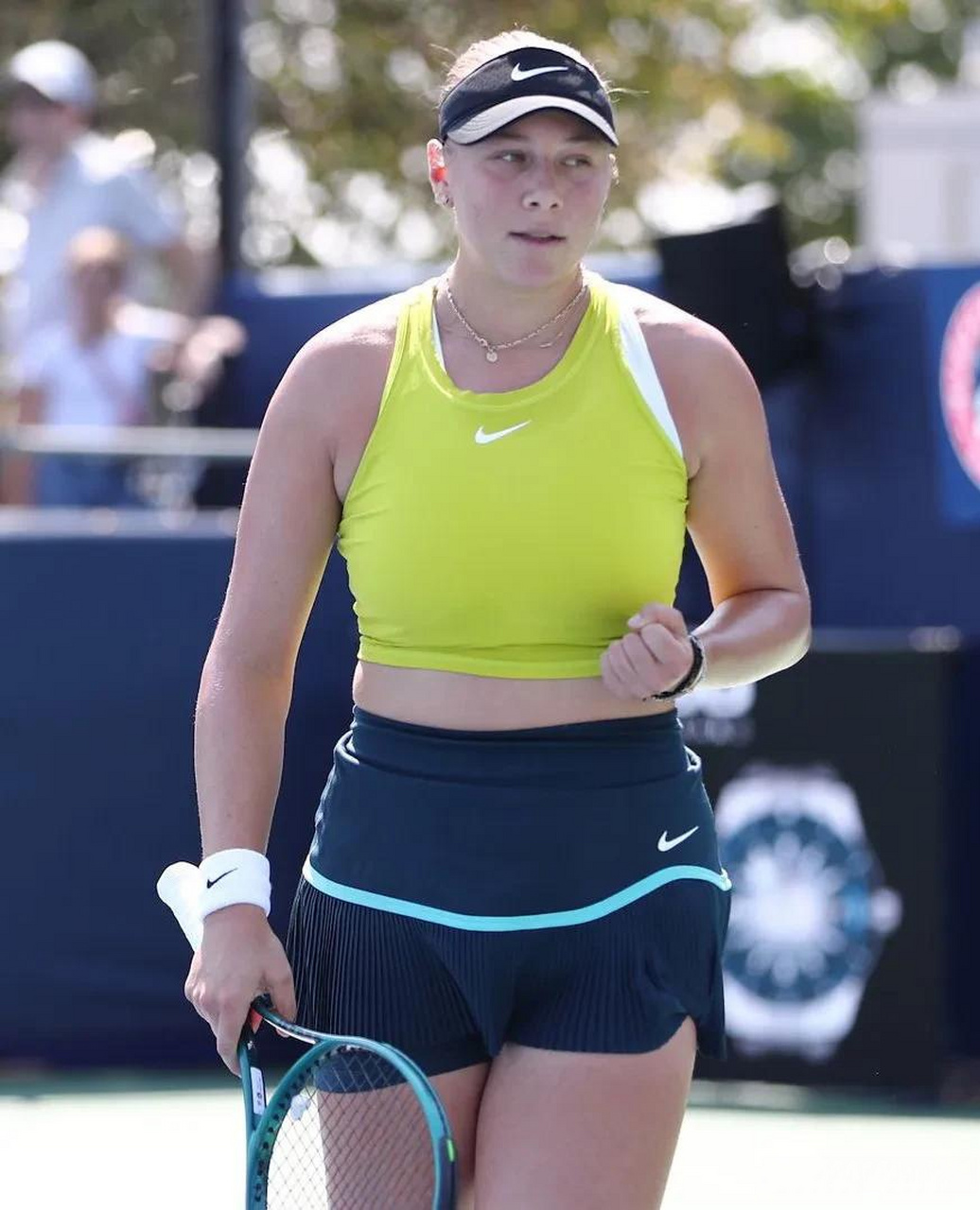 仅是场上的 仅是场上的