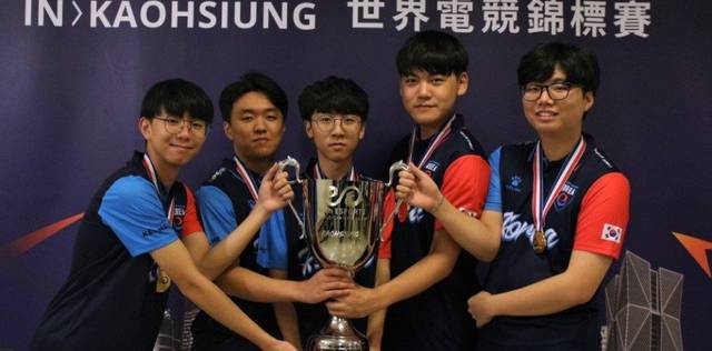 偶尔刁钻的 偶尔刁钻的